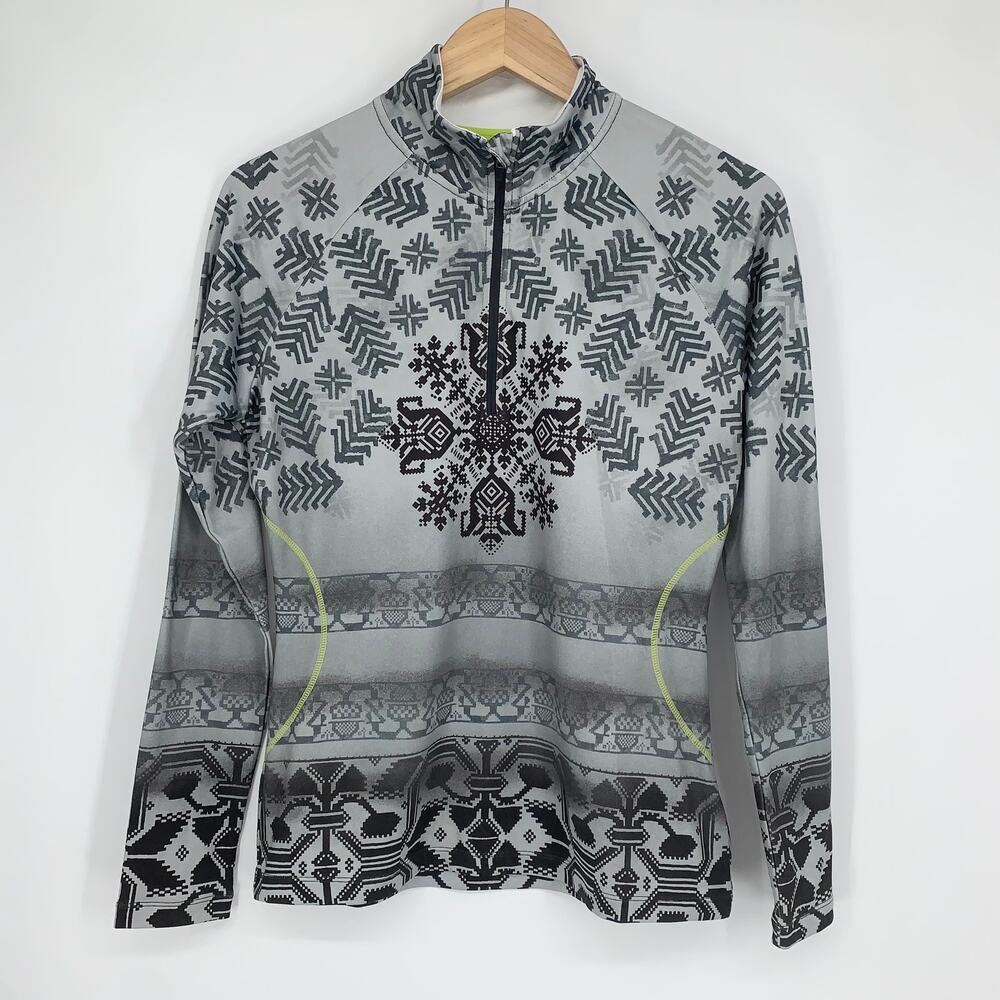 Athleta Sierra Half Zip Thermal Fair Isle Base Layer Snowflake Gray Pullover